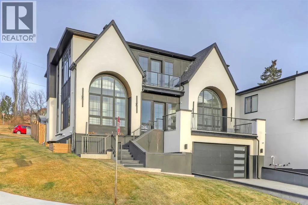 House for rent: 4840 22 Avenue Nw, Calgary, Alberta T3B 0Y5