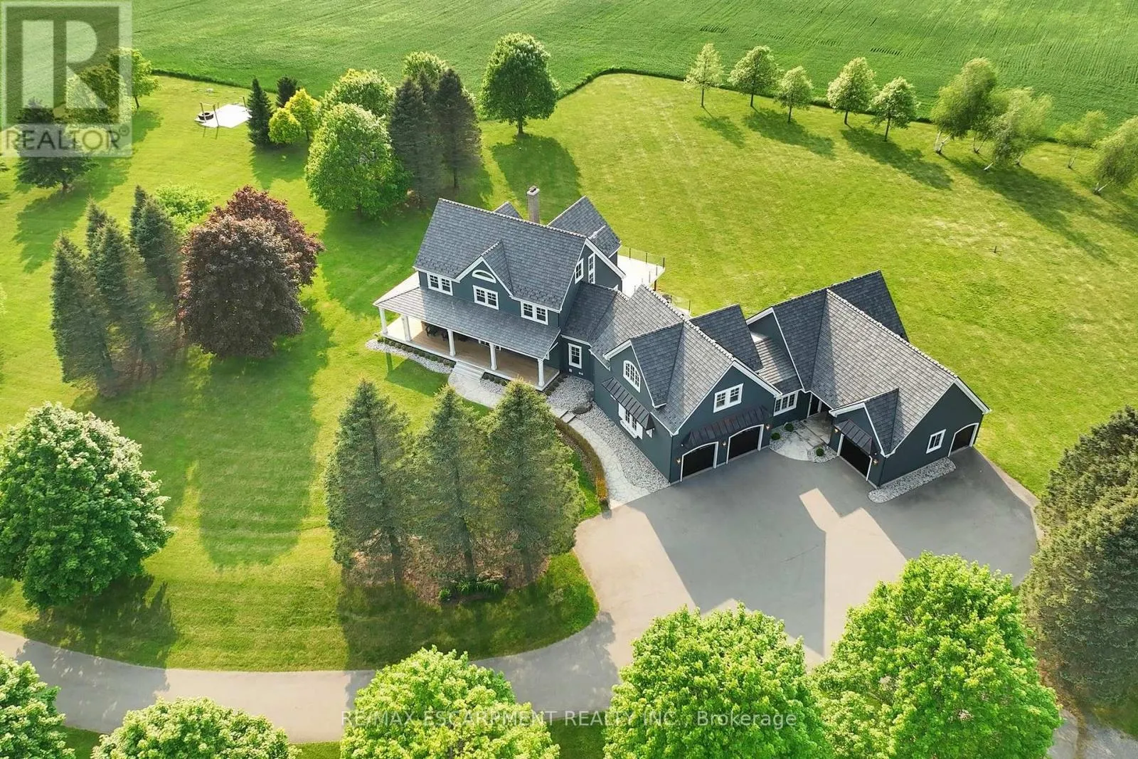 House for rent: 485 Concession 5 Road E, Hamilton, Ontario L8B 0W8