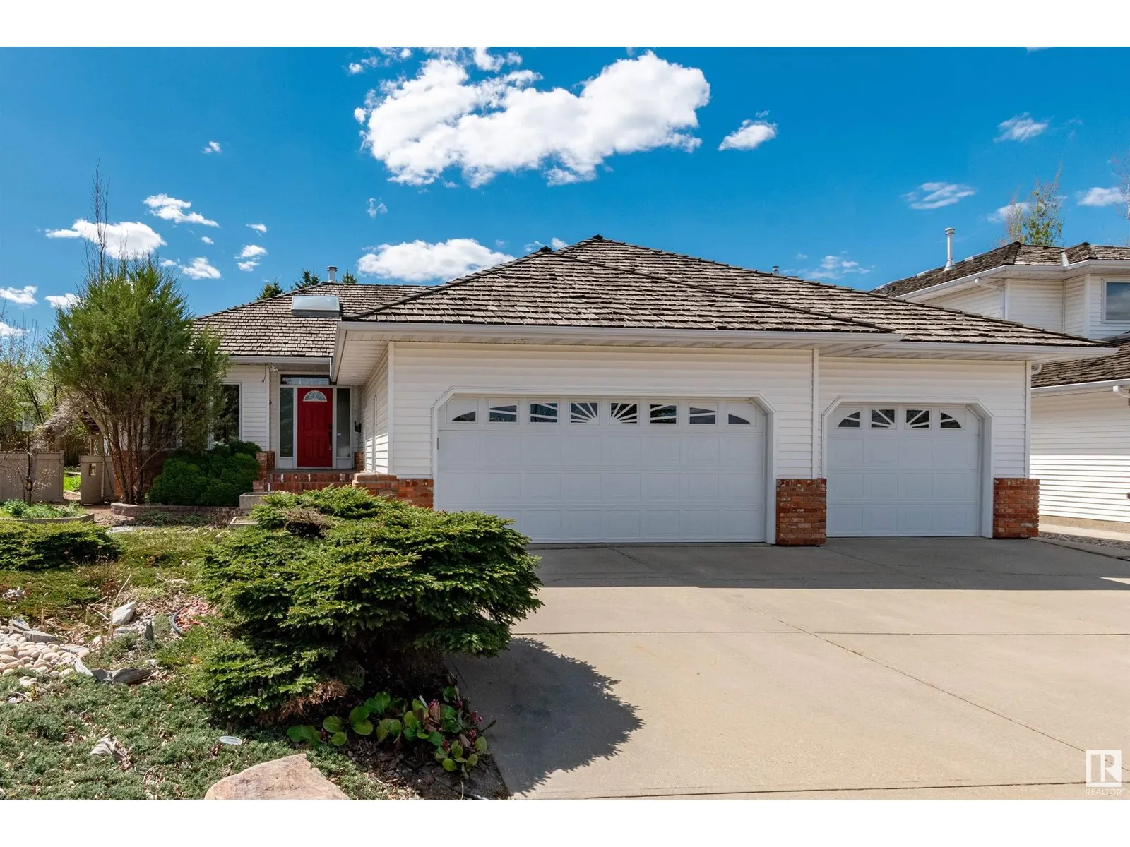 House for rent: 485 Regency Dr, Sherwood Park, Alberta T8A 5N1