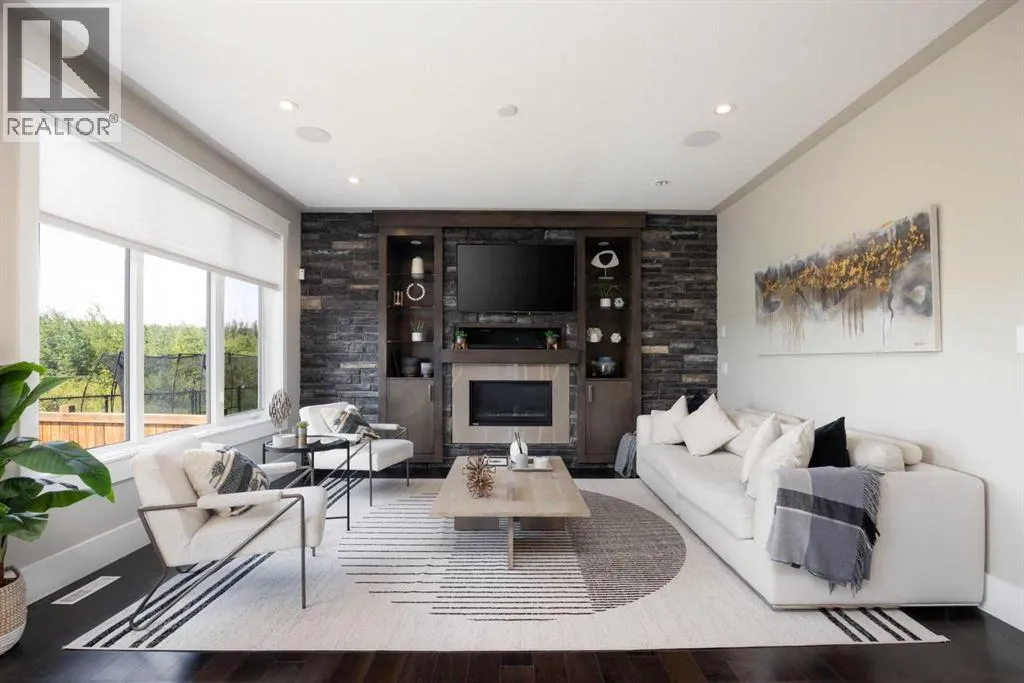 House for rent: 485 Walnut Crescent, Fort McMurray, Alberta T9K 0M9