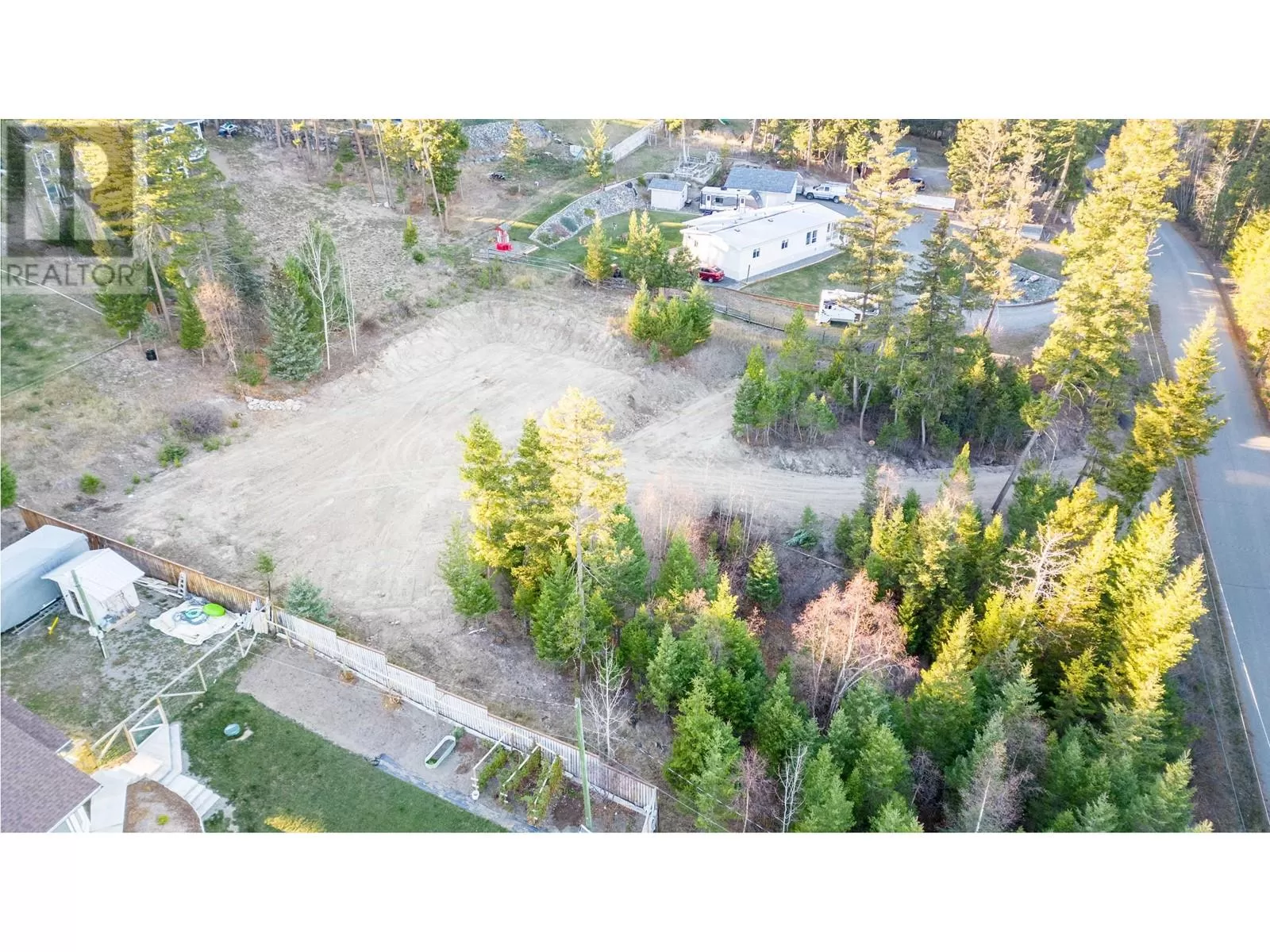 4858 Stewart Road, 108 Mile Ranch, British Columbia V0K 2Z0