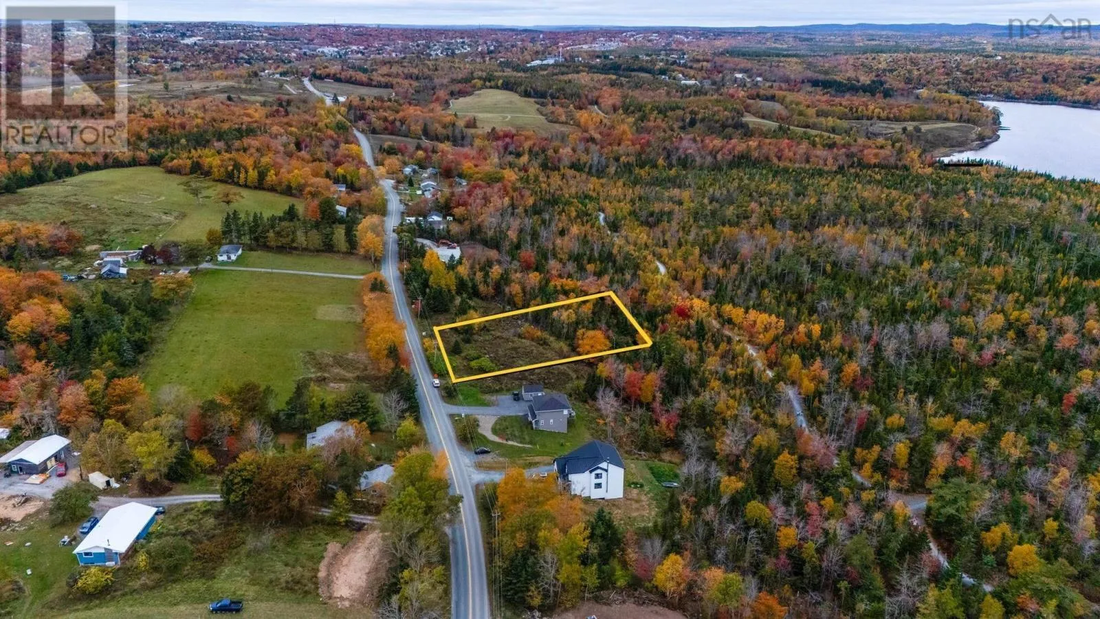 486 Bissett Road, Cole Harbour, Nova Scotia B2V 2T3