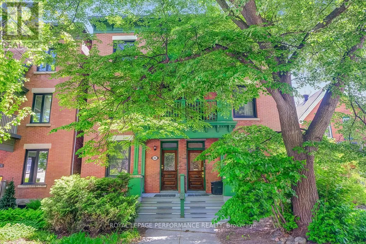 Fourplex for rent: 486-488 Lisgar Street, Ottawa, Ontario K1R 5H3