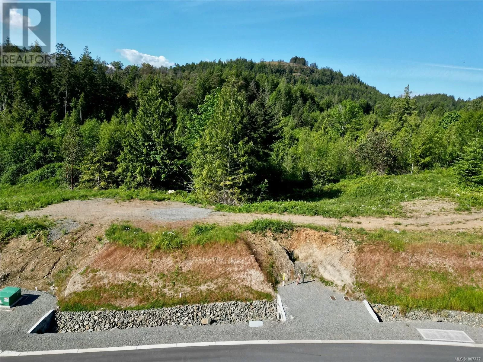 4899 Dixon Lane, Lantzville, British Columbia V0R 2H0