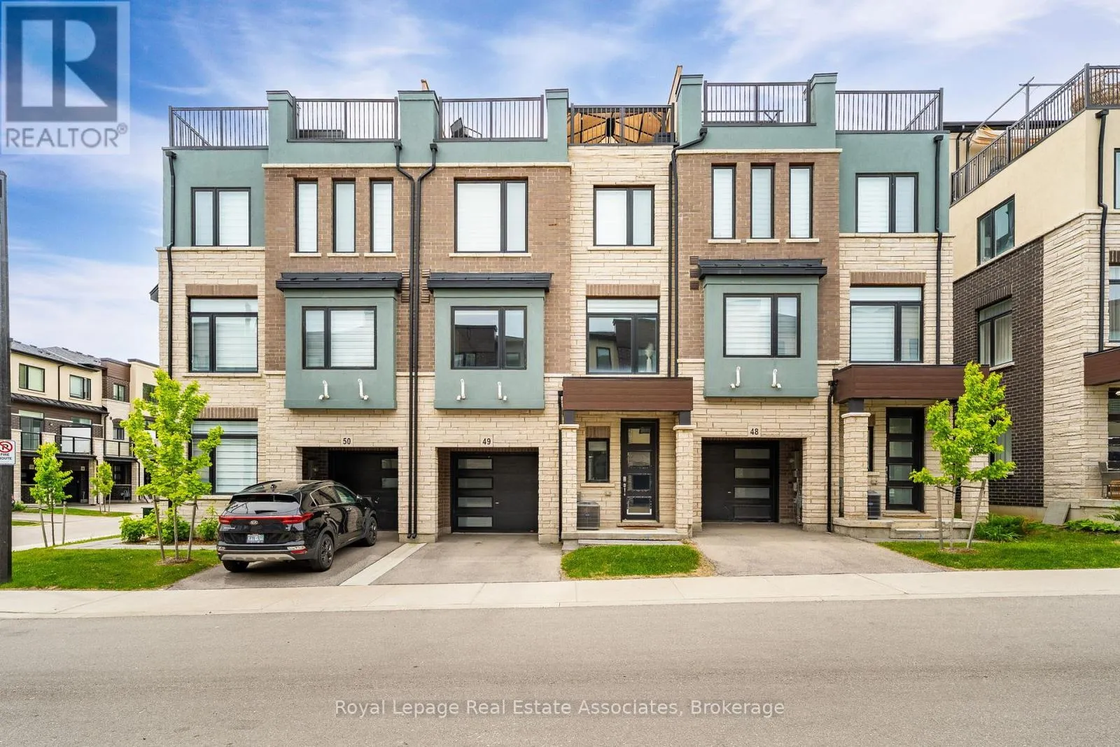 Row / Townhouse for rent: 49 - 314 Equestrian Way, Cambridge, Ontario N3E 0E4