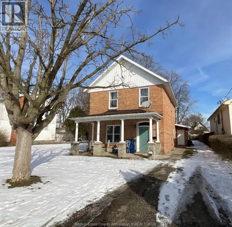 Duplex for rent: 49 Baxter Street, Chatham, Ontario N7M 4P6