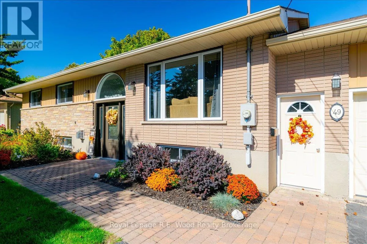 House for rent: 49 Dereham Drive, Tillsonburg, Ontario N4G 2B1