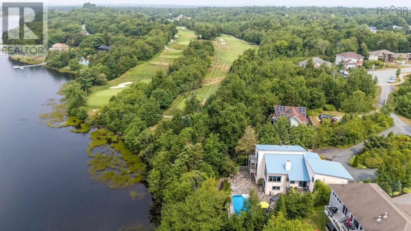 House for rent: 49 Fairway Grove, Dartmouth, Nova Scotia B2W 6M5