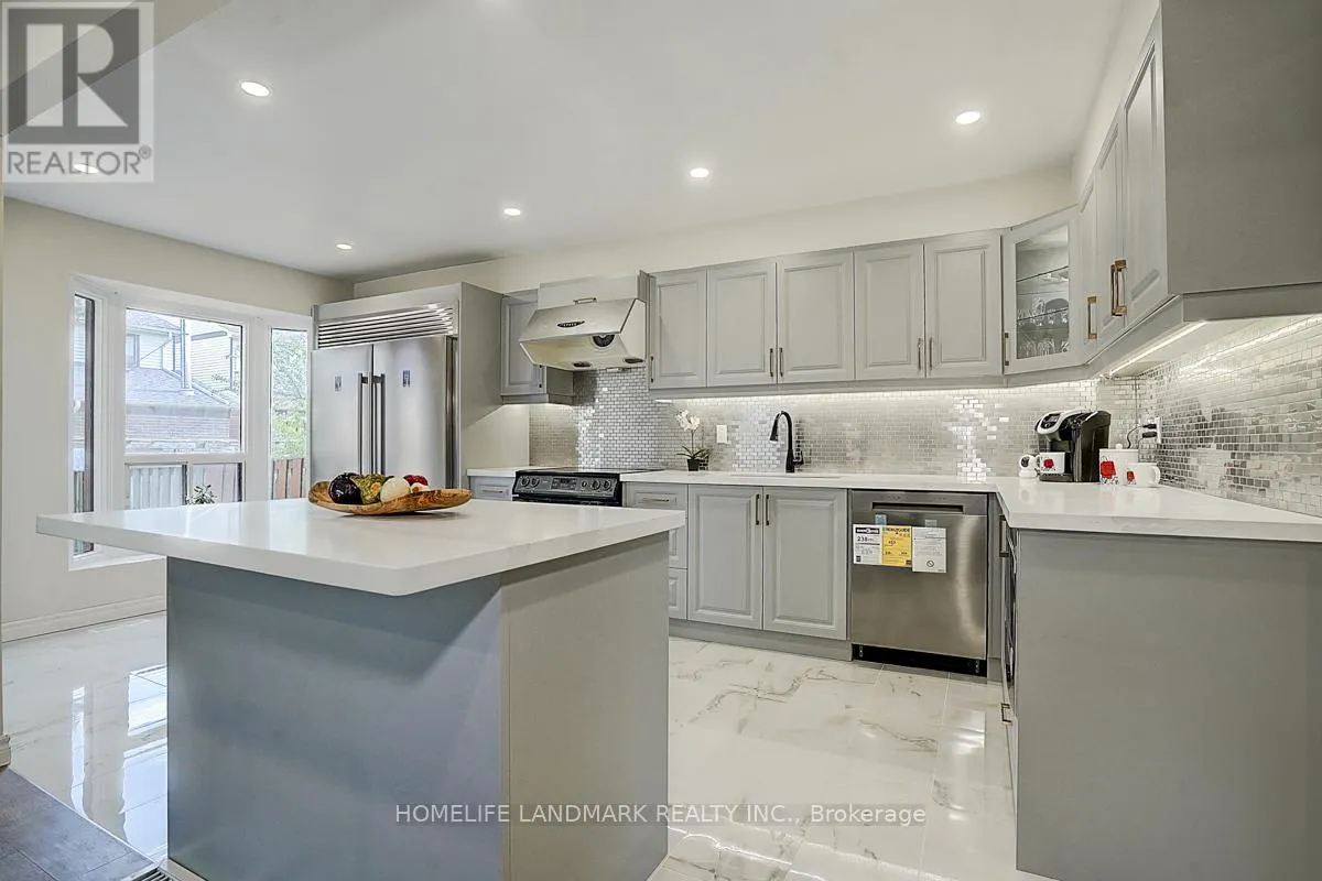 House for rent: 49 Grenbeck Drive, Toronto, Ontario M1V 2H5