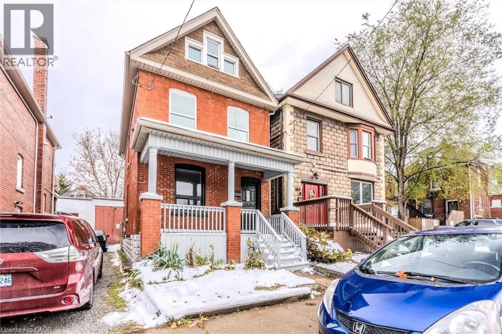 House for rent: 49 Myrtle Avenue, Hamilton, Ontario L8M 2E8