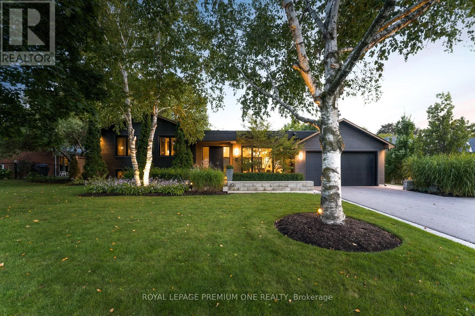 House for rent: 49 Norman Drive, King, Ontario L7B 1J2