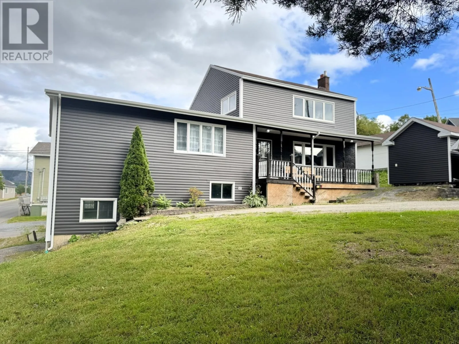 House for rent: 49 Wellington Street, Corner Brook, Newfoundland & Labrador A2H 5H9