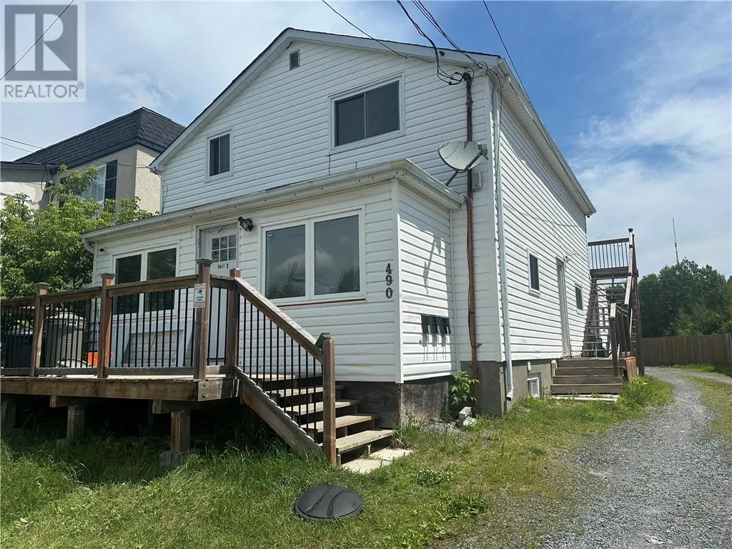 490 Whissell Avenue, Sudbury, Ontario P3B 2Z3