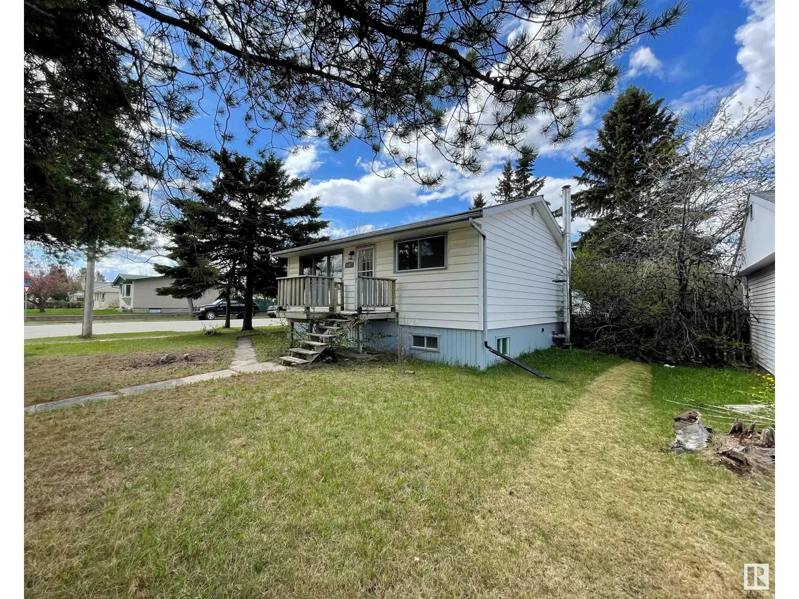 House for rent: 4904 47 St, Drayton Valley, Alberta T7A 1H8