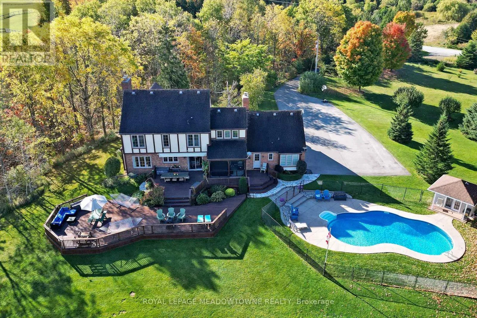 House for rent: 4905 First Line, Erin, Ontario L7J 2L9