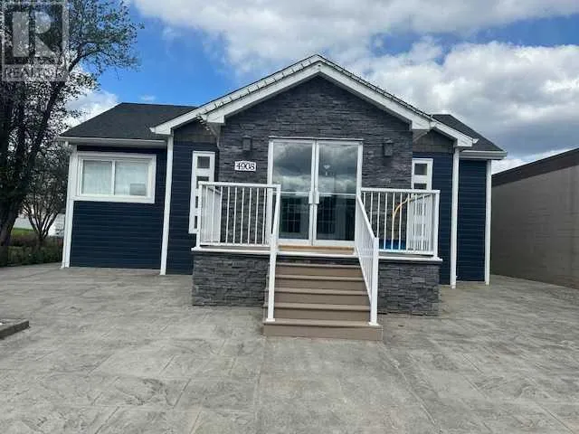 4908 51 Avenue, Whitecourt, Alberta T7S 1B7