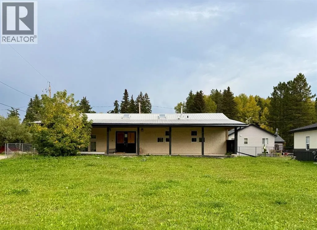 House for rent: 4909 51 Street, Peers, Alberta T0E 1W0