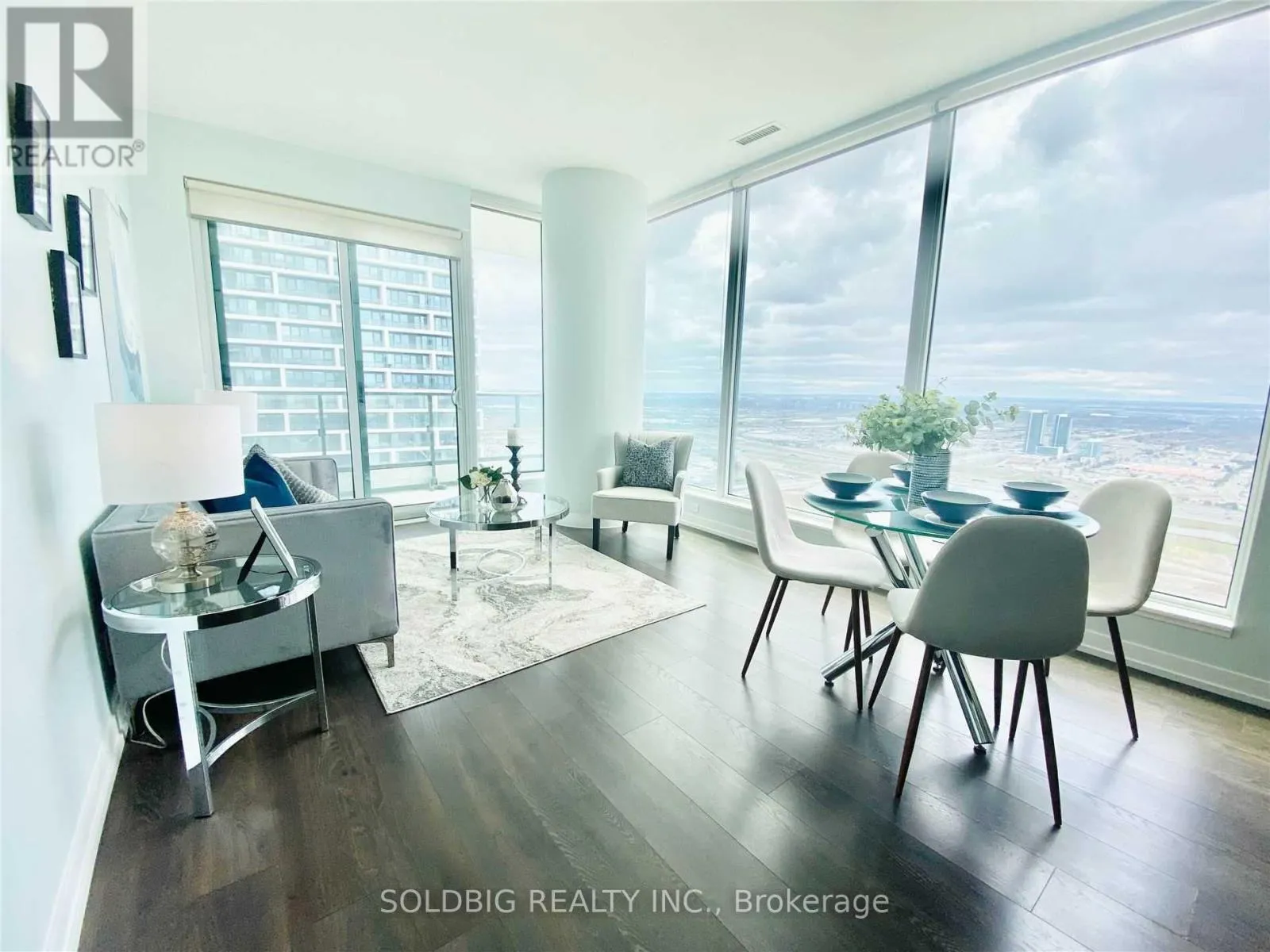 Apartment for rent: 4909 - 898 Portage Parkway, Vaughan, Ontario L4K 0J6