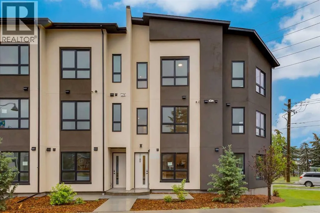 Row / Townhouse for rent: 4909 Bowness Road Nw, Calgary, Alberta T3B 1H1