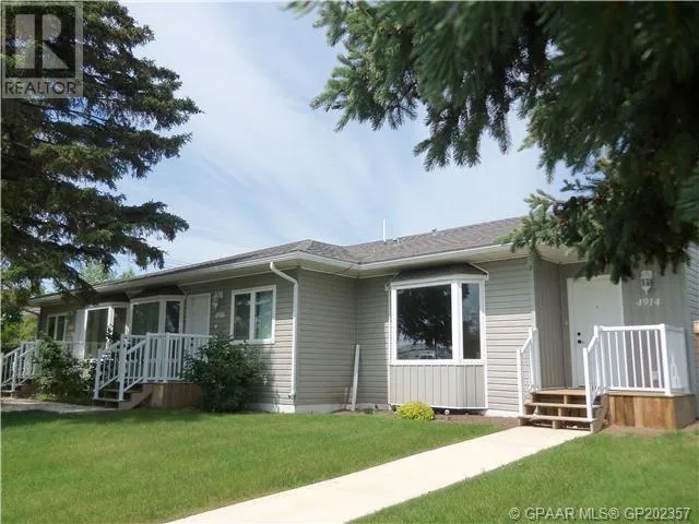Multi-Family for rent: 4920 52 Avenue, Grimshaw, Alberta T0H 1W0