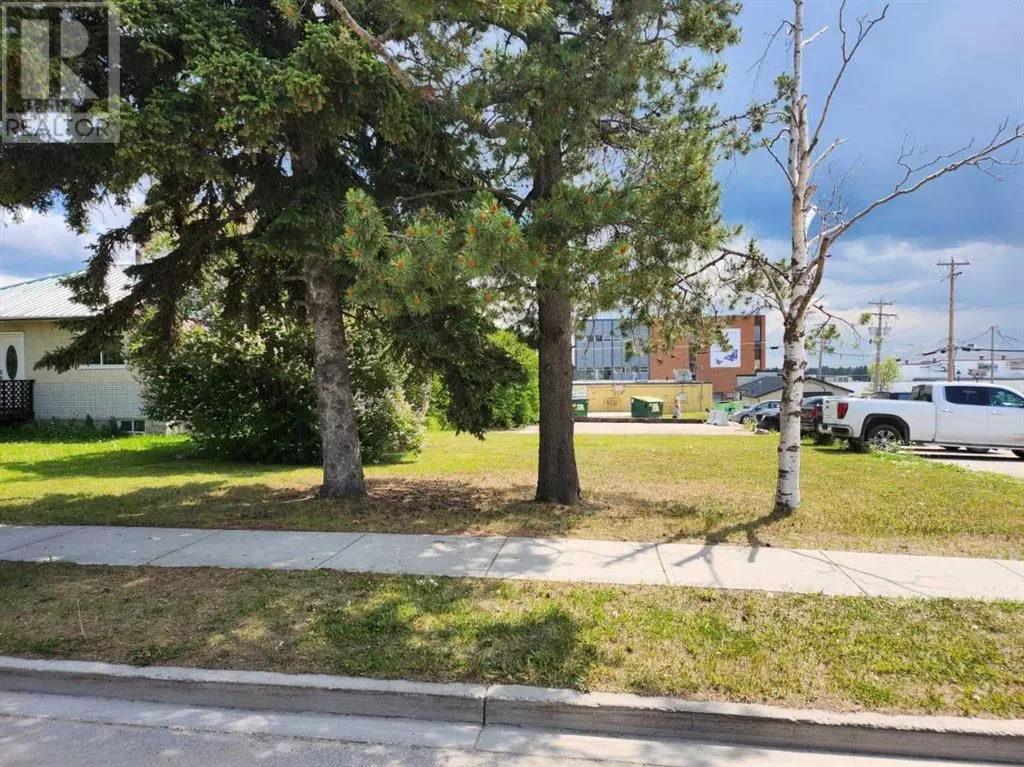 4921 5 Avenue, Edson, Alberta T7E 1Y2