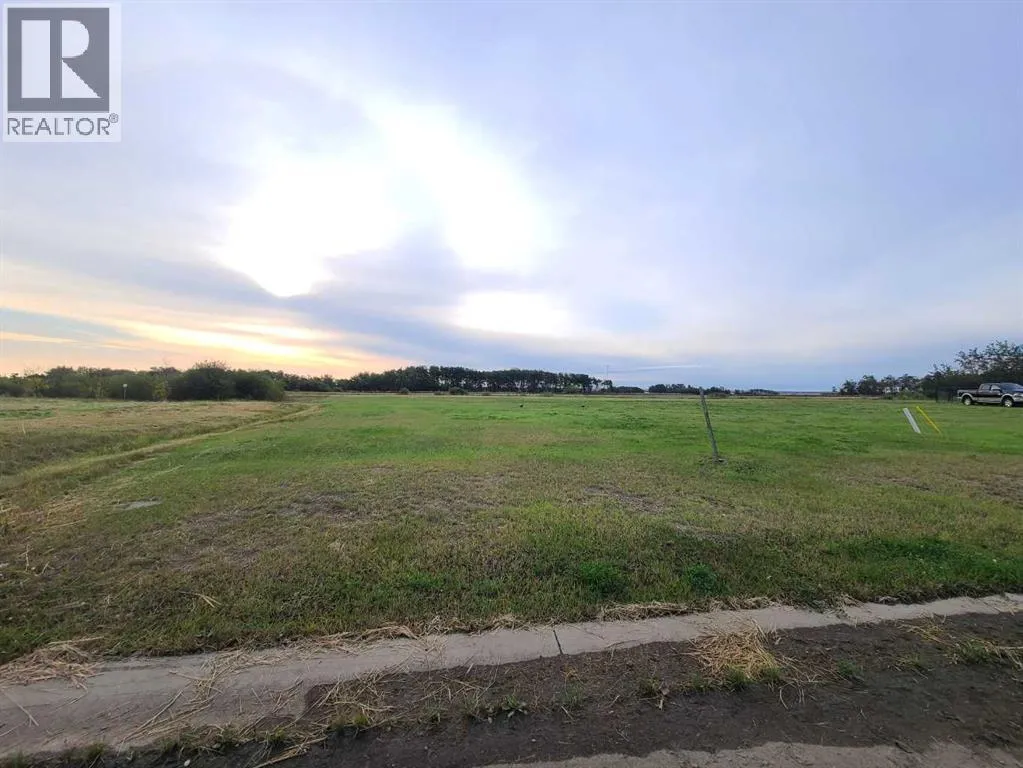 4921 59 Street, Grimshaw, Alberta T0H 1W0