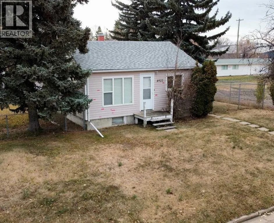 House for rent: 4922 48 Street, Sedgewick, Alberta T0B 4C0