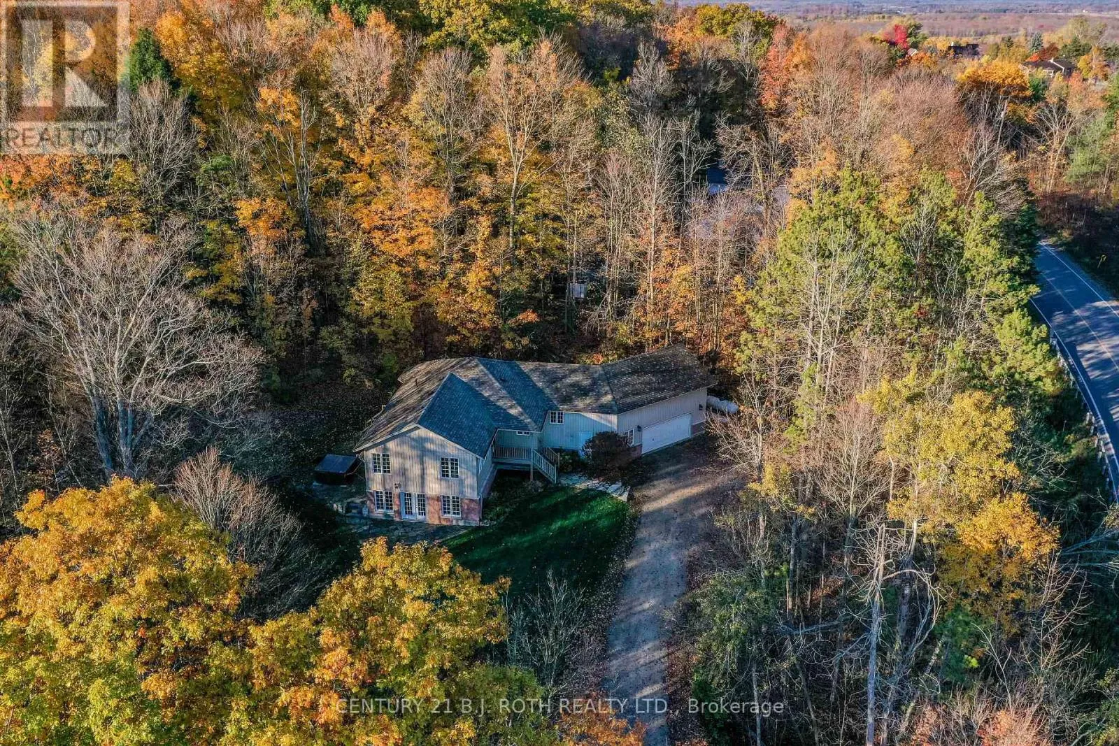 House for rent: 4927 25 Side Road, Essa, Ontario L4M 4S4