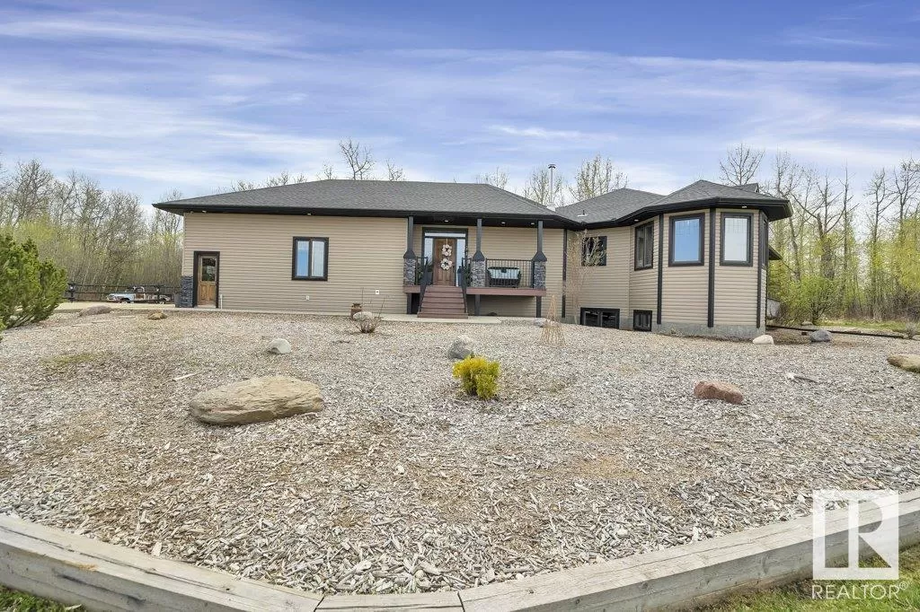 House for rent: 49274 Rge Road 274, Rural Leduc County, Alberta T0C 0V0