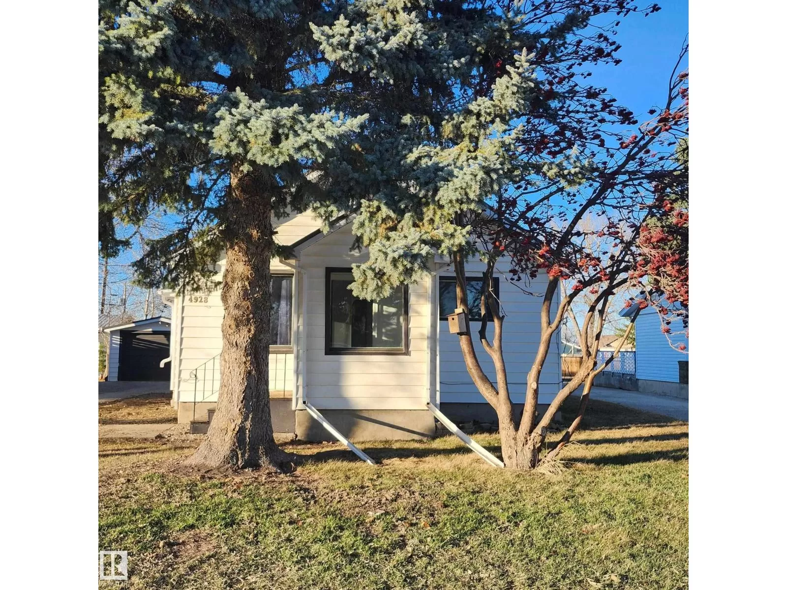 House for rent: 4928 55 Av, Viking, Alberta T0B 4N0