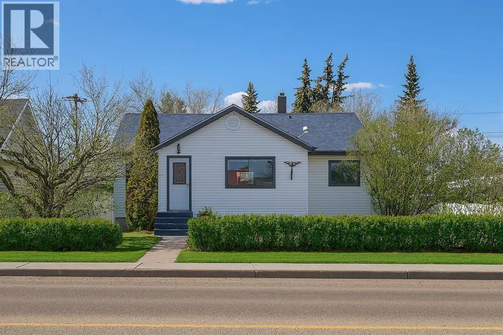 House for rent: 4936 49 Street, Hardisty, Alberta T0B 1V0