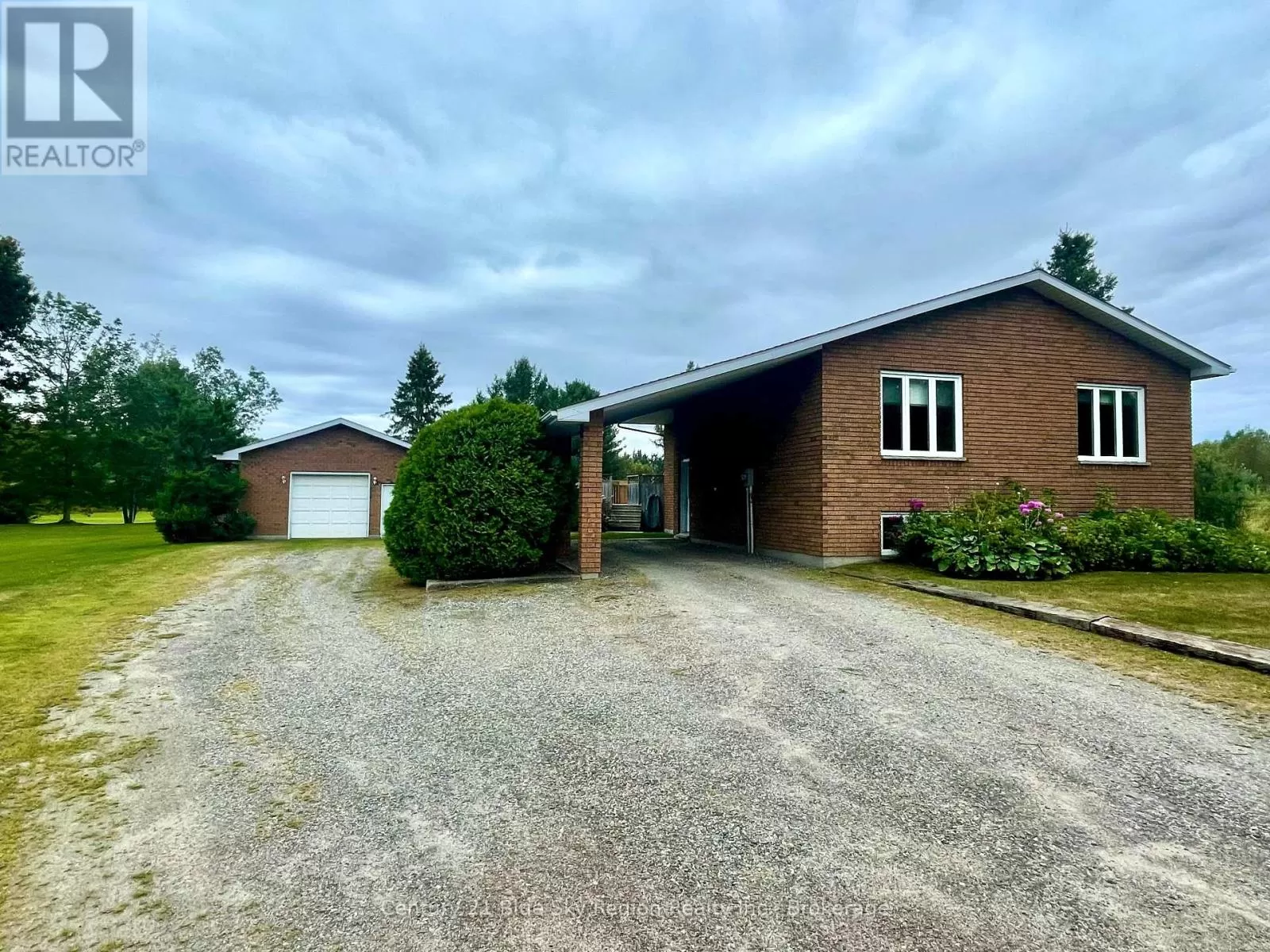 House for rent: 494 Salter Street, West Nipissing, Ontario P2B 2T4