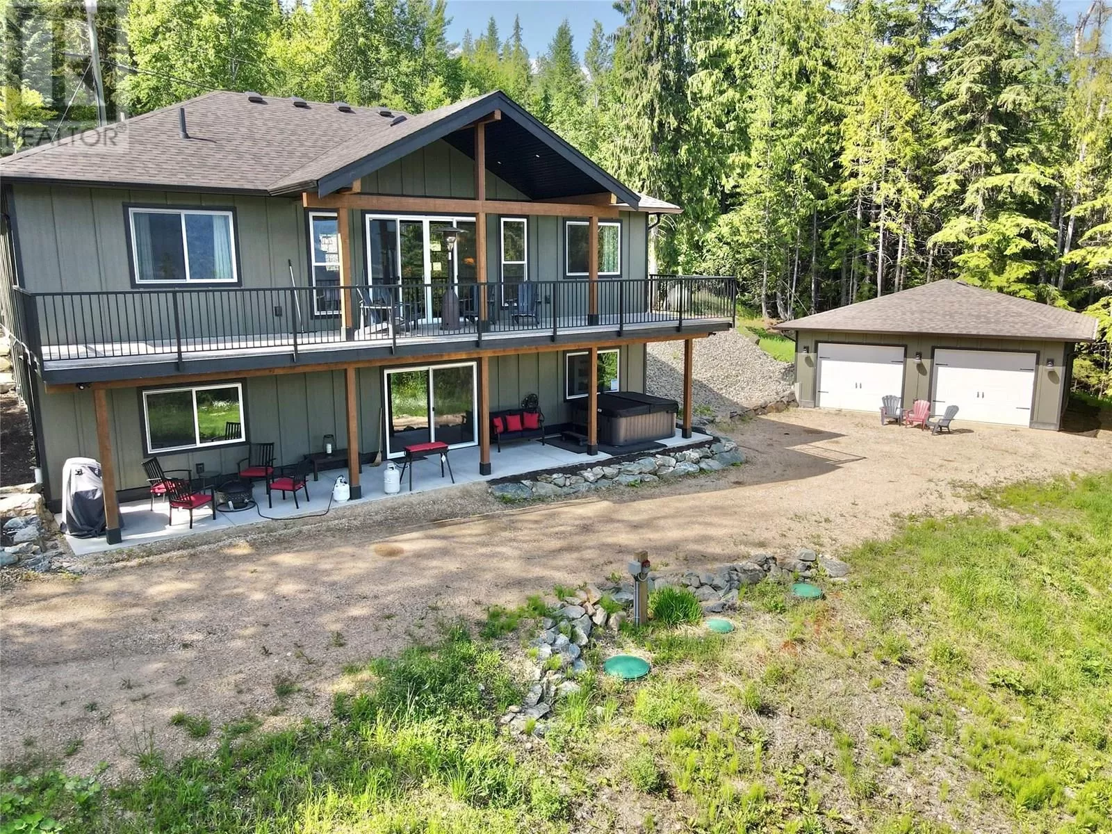 House for rent: 4959 Ivy Road Lot# Lot 2, Eagle Bay, British Columbia V0E 1T0