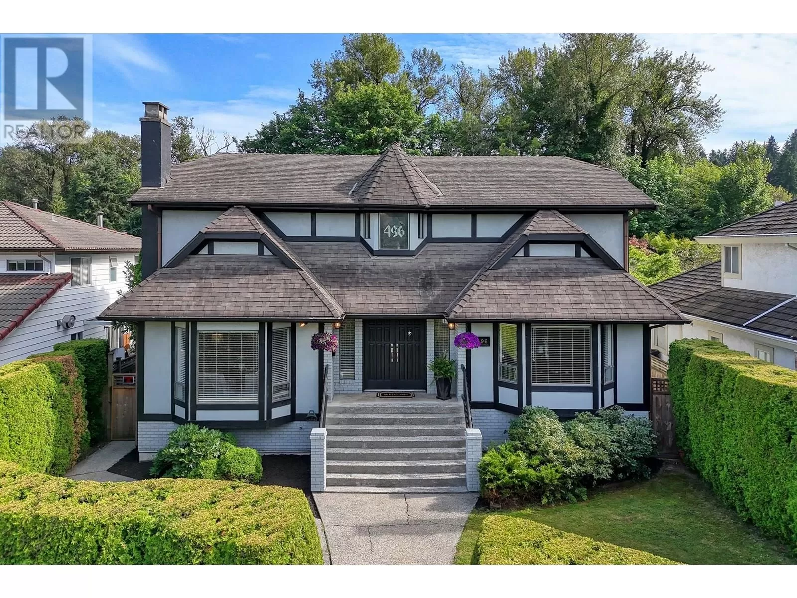 House for rent: 496 Glenbrook Drive, New Westminster, British Columbia V3L 5K1