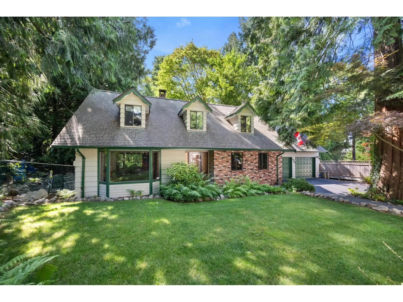 House for rent: 4961 202a Street, Langley, British Columbia V3A 1T6