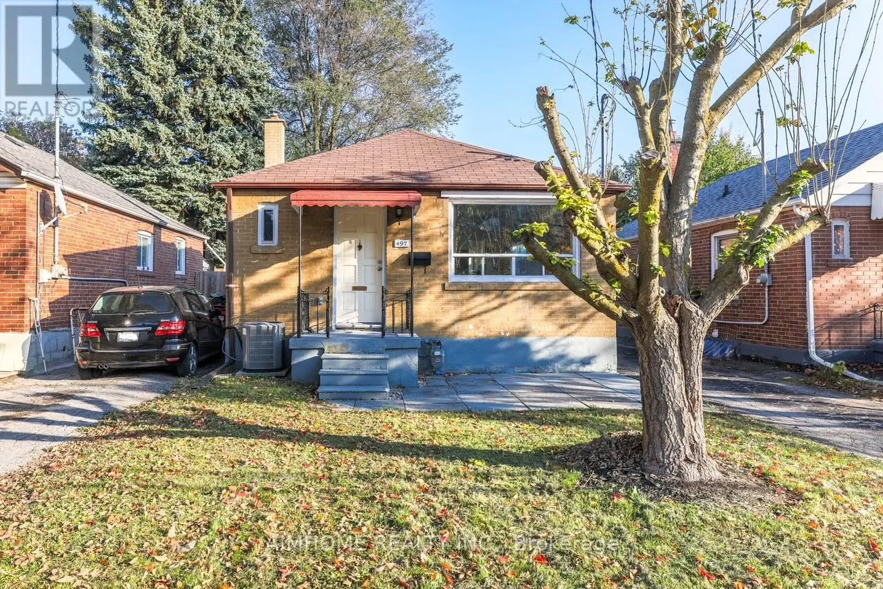 House for rent: 497 Dawes Road, Toronto, Ontario M4B 2G5