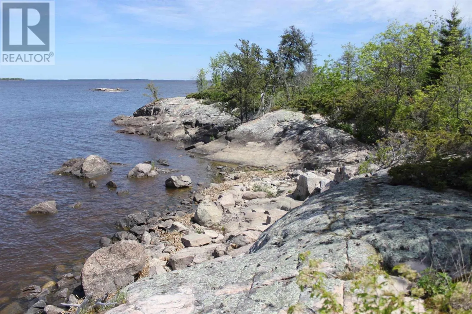 499 Aksel Rd, RAINY RIVER, Ontario P0W 1L0