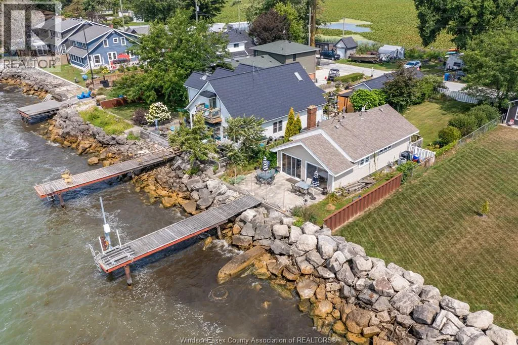 House for rent: 499 Lakeside Drive, Amherstburg, Ontario N0R 1G0