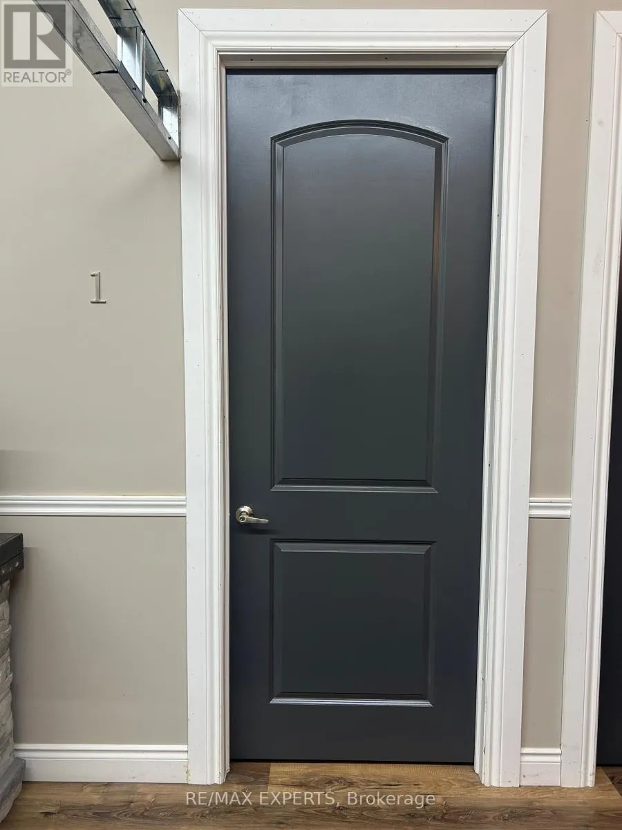 Offices for rent: 4b-1 - 2104 Highway 7 Highway, Vaughan, Ontario L4K 2S9