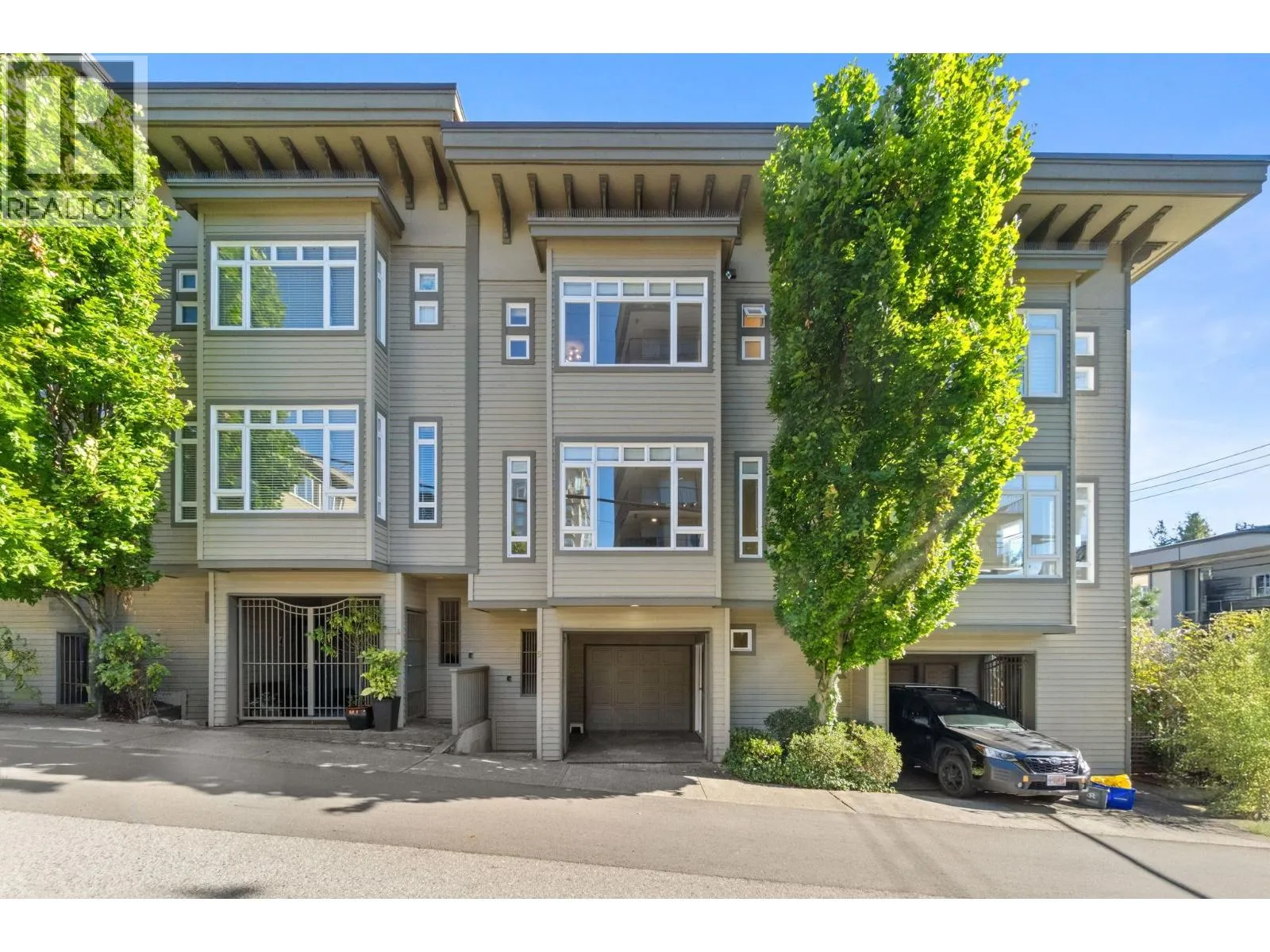 Row / Townhouse for rent: 5 119 E 6th Street, North Vancouver, British Columbia V7L 1N9