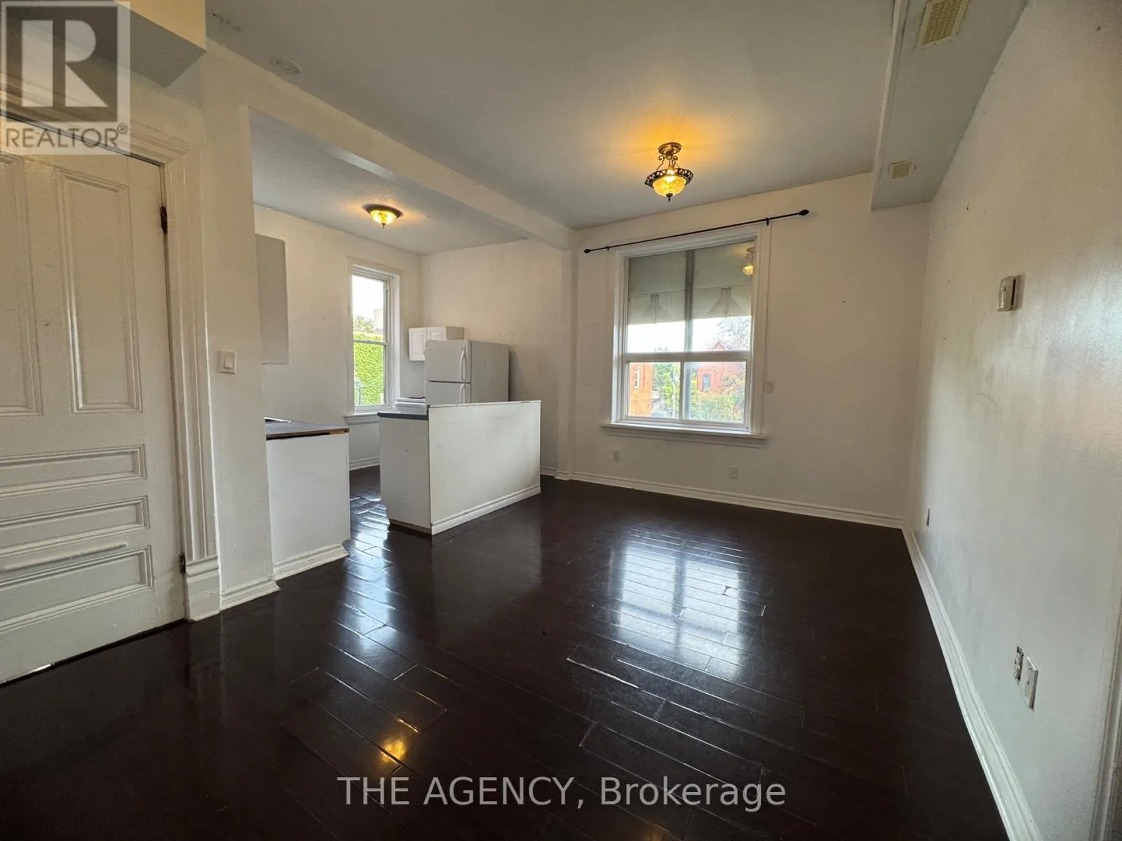 Other for rent: 5 - 139 1/2 John Street S, Hamilton, Ontario L8N 2C3