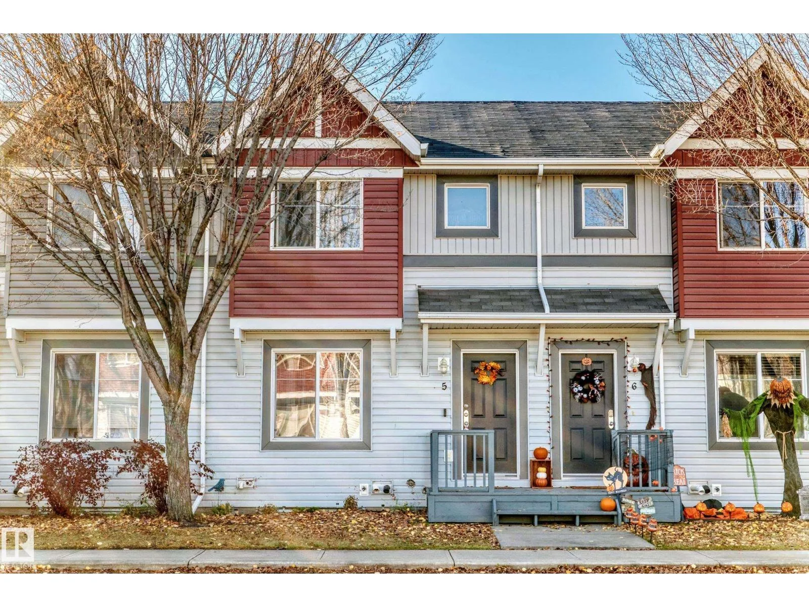 Row / Townhouse for rent: #5 1404 Hermitage Rd Nw Nw, Edmonton, Alberta T5A 0P5