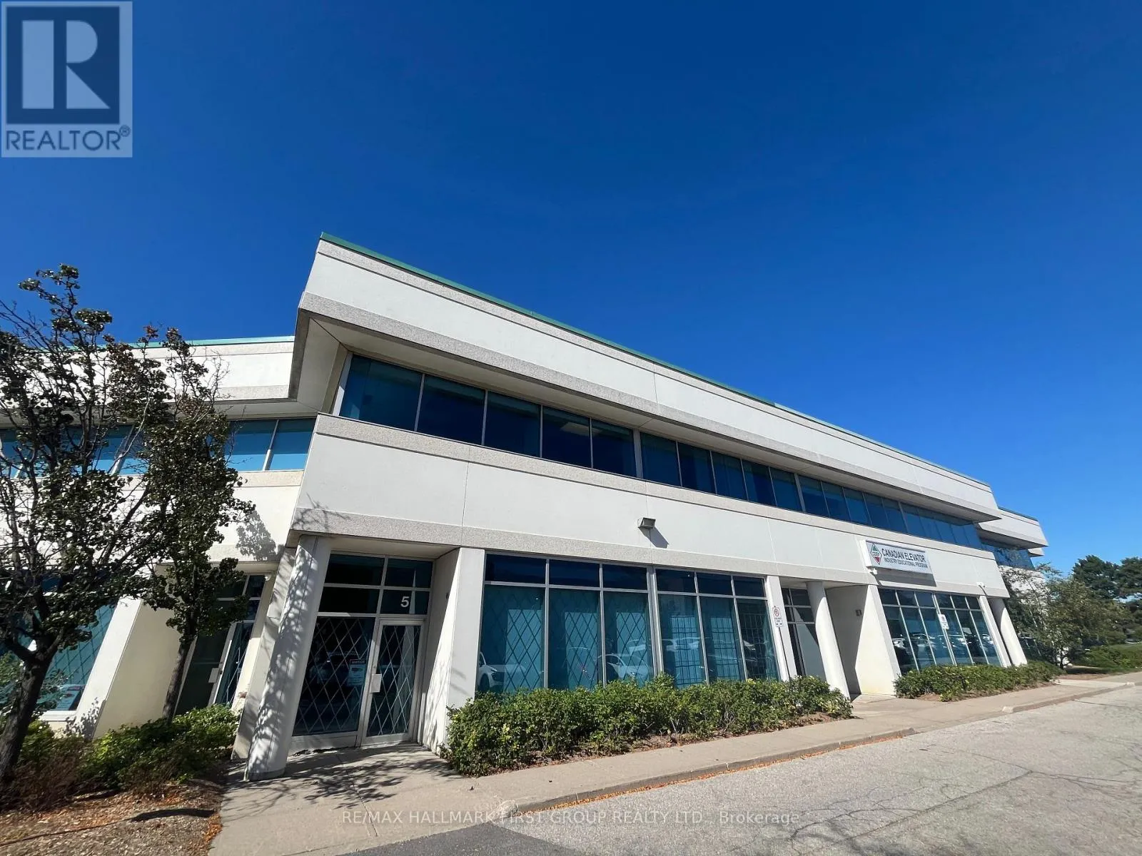 Offices for rent: #5 - 1815 Ironstone Manor, Pickering, Ontario L1W 3W9