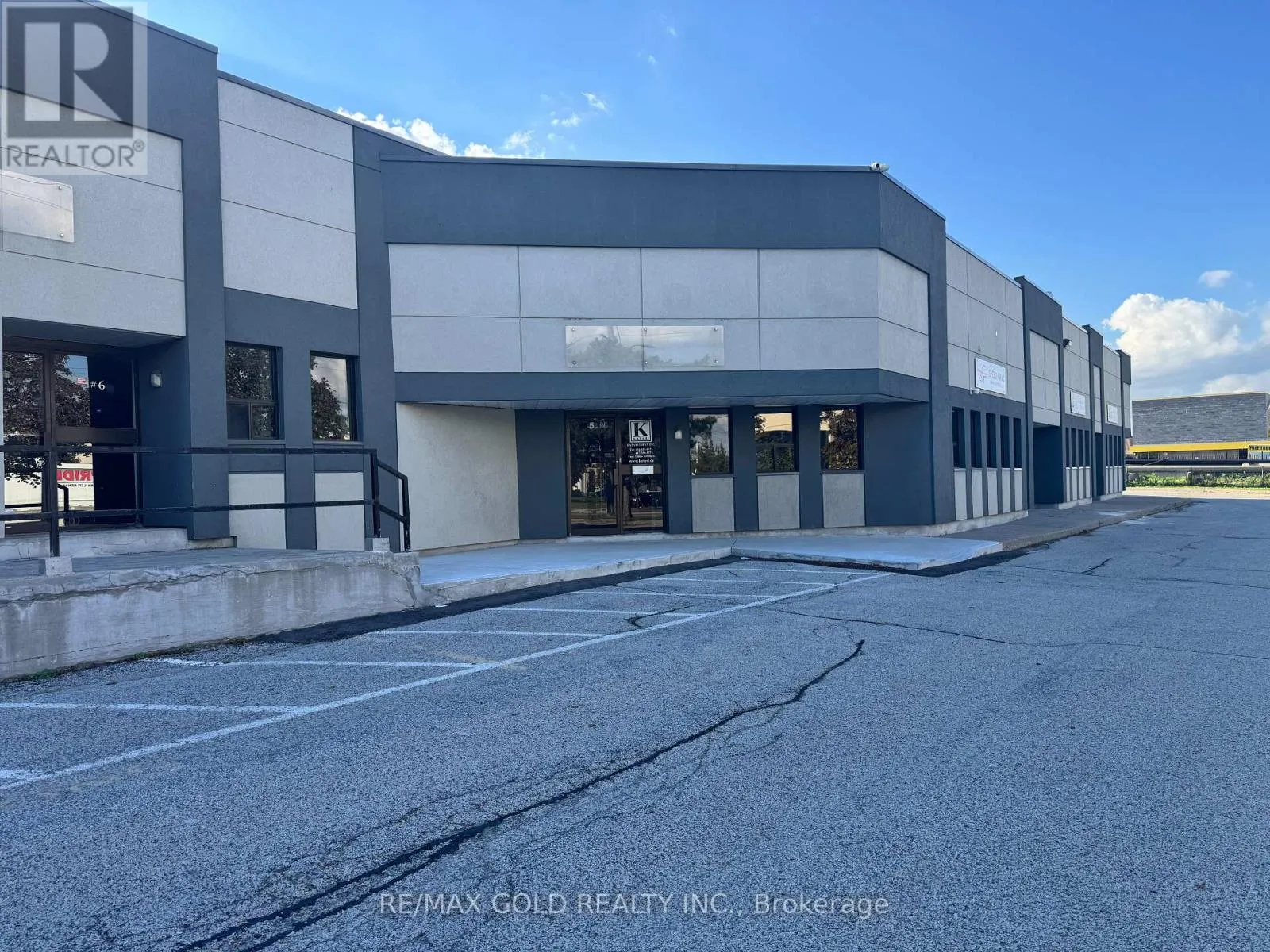Multi-Tenant Industrial for rent: 5 - 1935 Drew Road, Mississauga, Ontario L5S 1M7
