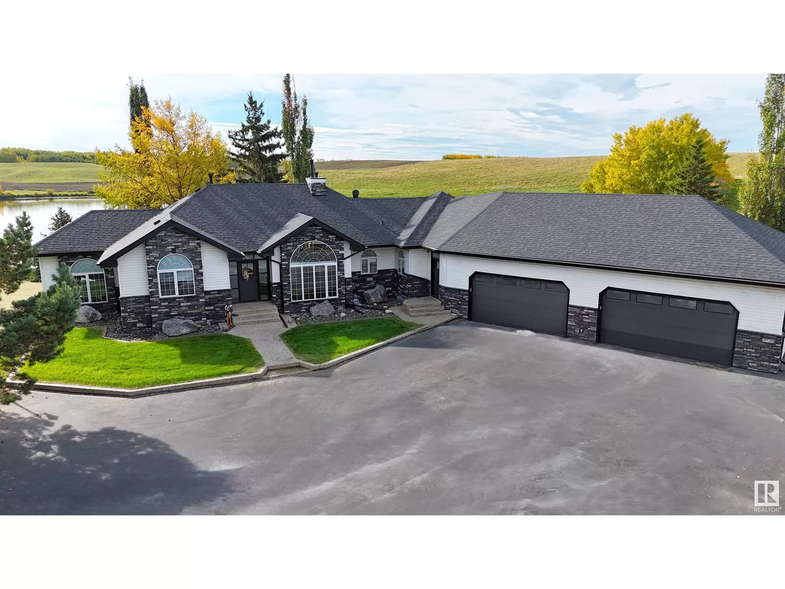 House for rent: #5 2022 Parkland Dr, Rural Parkland County, Alberta T0E 0H0