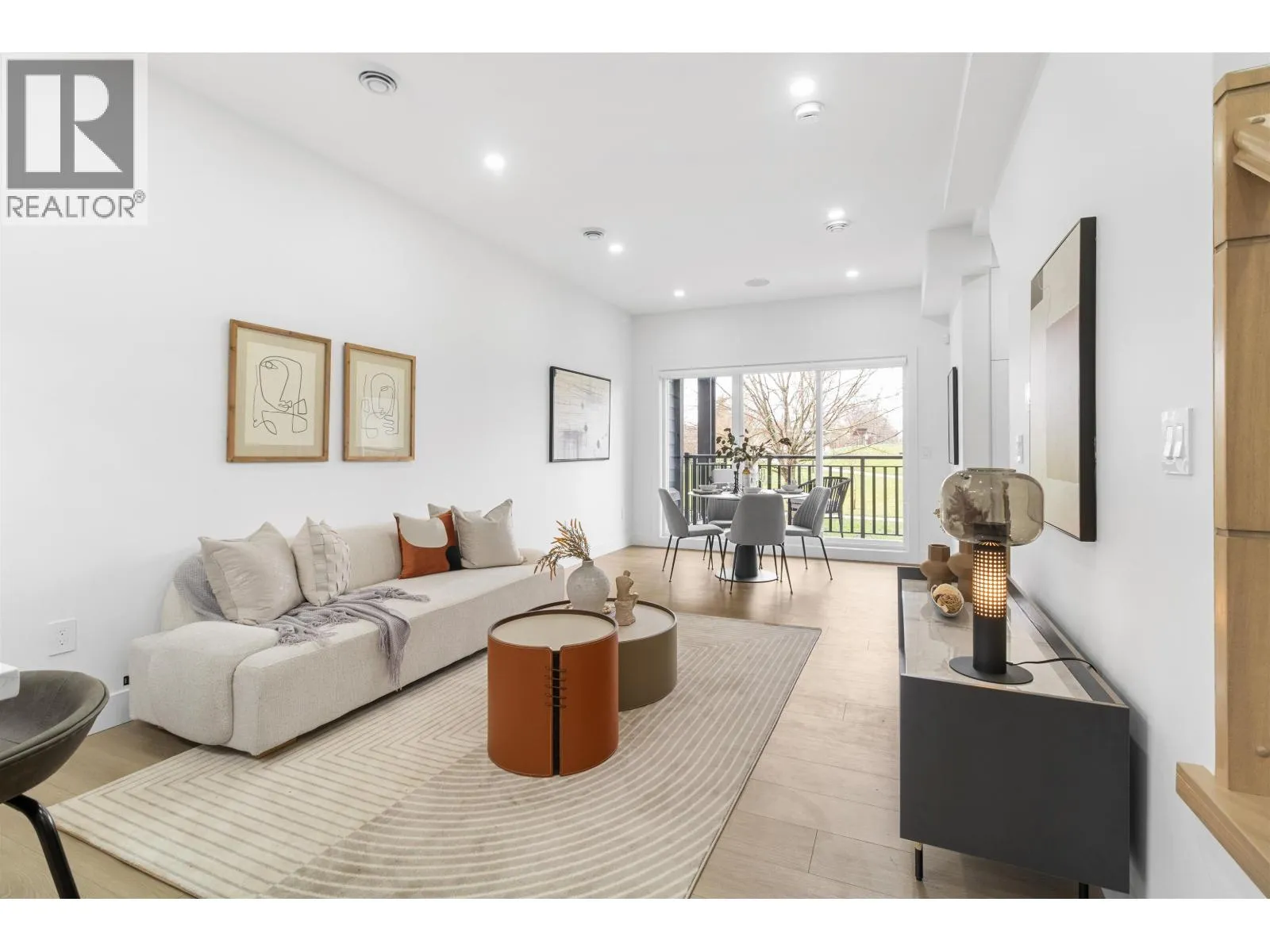 Row / Townhouse for rent: 5 22551 Westminster Highway, Richmond, British Columbia V6V 1B6