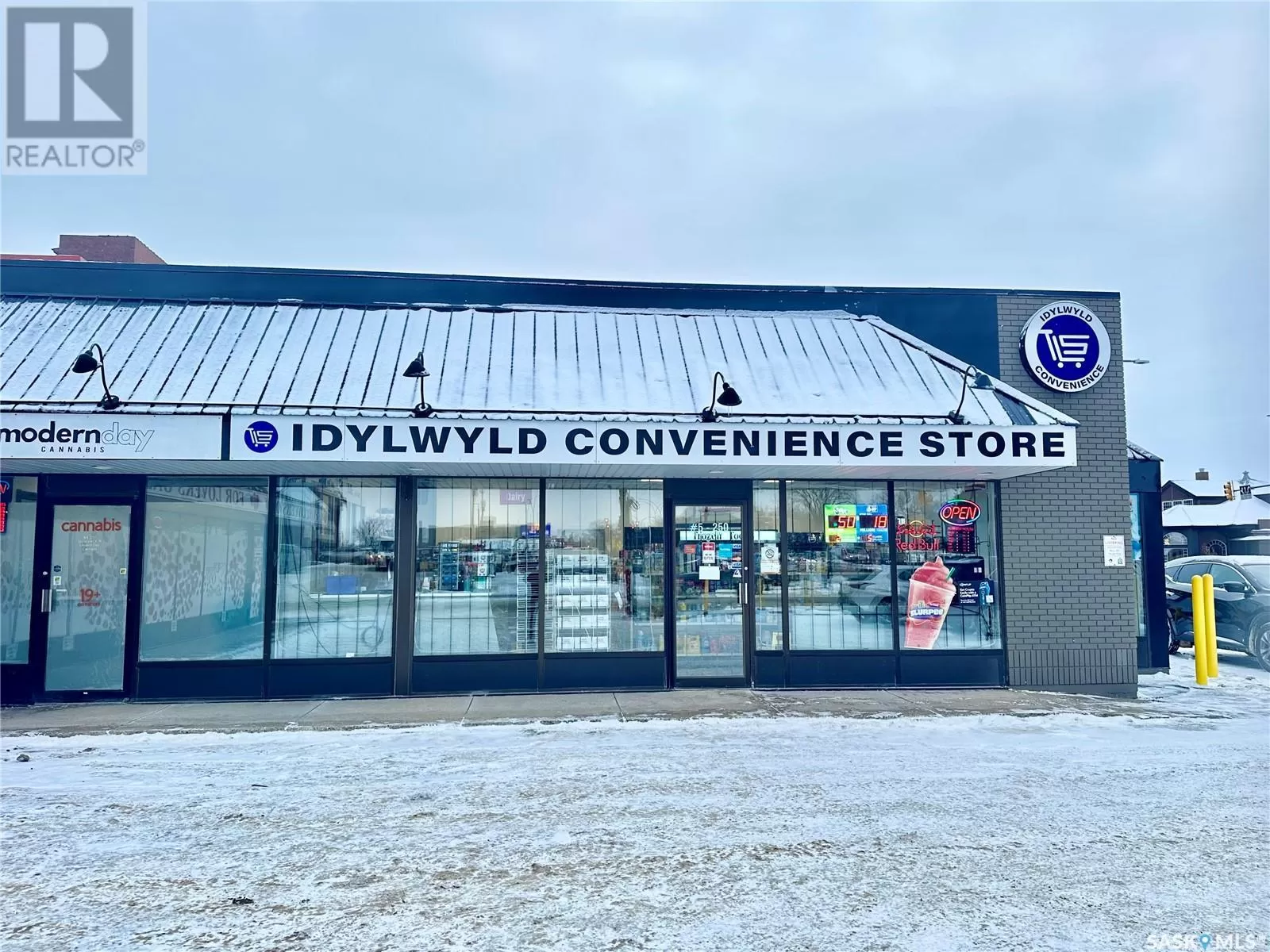 5 250 Idylwyld Drive N, Saskatoon, Saskatchewan S7L 0Y9