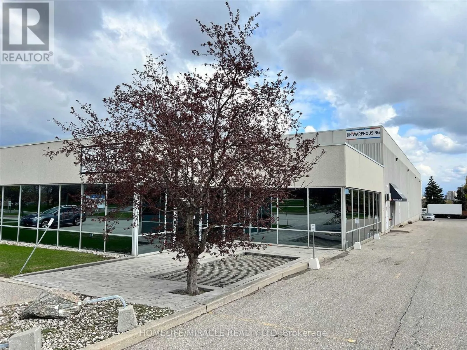 Offices for rent: 5 - 267 Matheson Boulevard E, Mississauga, Ontario L4Z 1X8