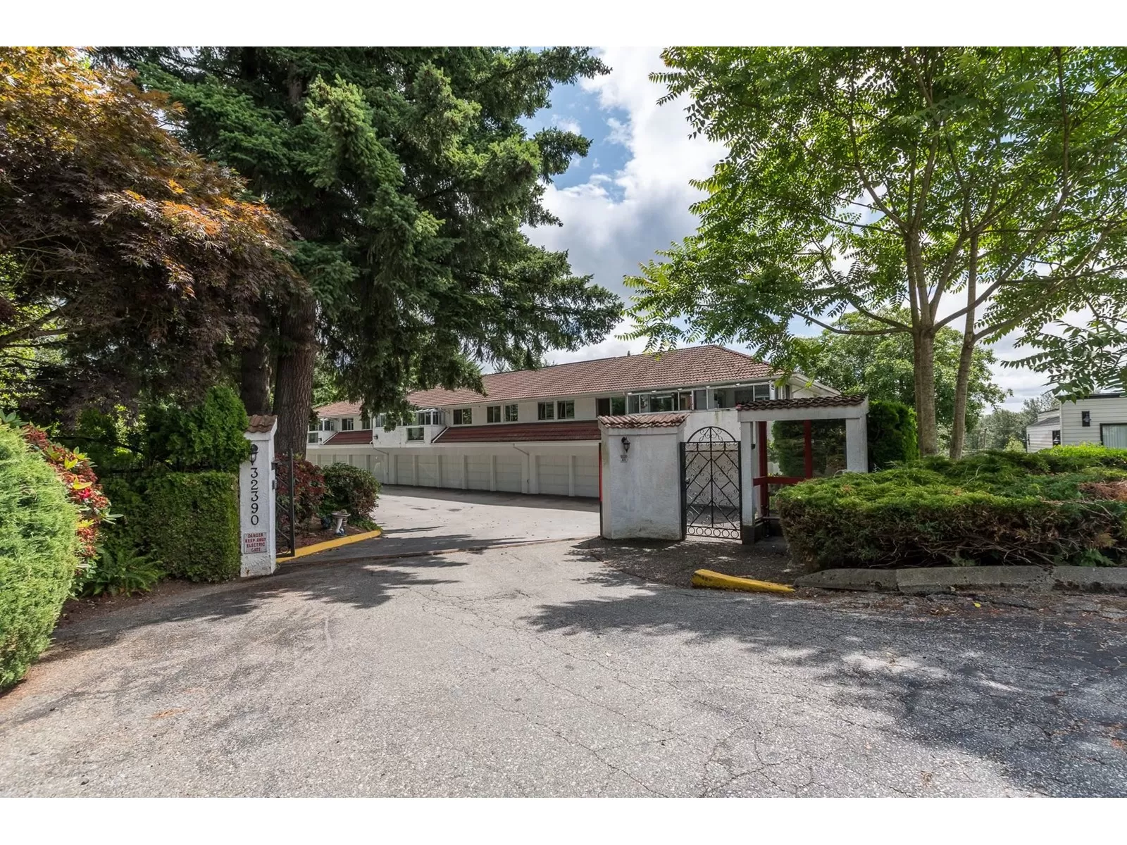 Apartment for rent: 5 32390 Fletcher Avenue, Mission, British Columbia V2V 5T1