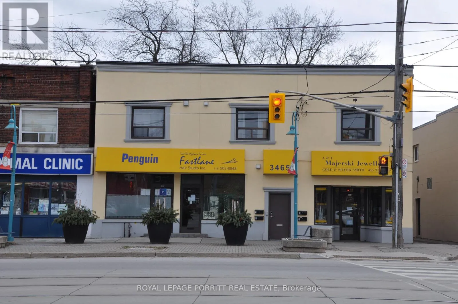 Residential Commercial Mix for rent: 5 - 3465 Lake Shore Boulevard W, Toronto, Ontario M8W 1N2